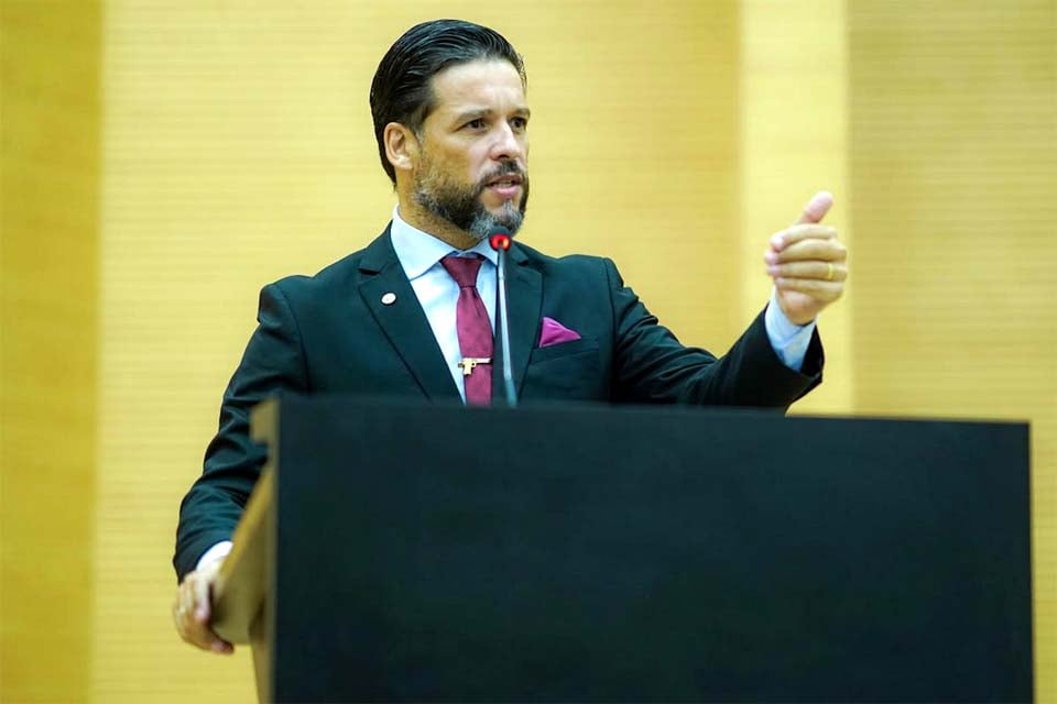 deputado-delegado-camargo-cobra-informacoes-sobre-fila-de-espera-da-uti-no-hospital-joao-paulo-ii