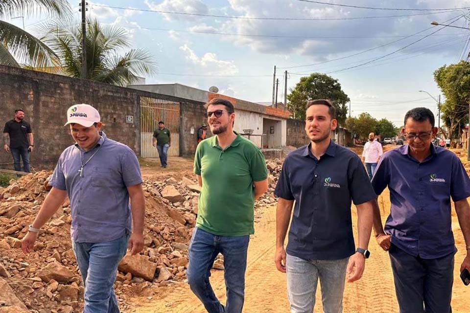 prefeito-affonso-candido-anuncia-asfaltamento-no-bairro-jorge-teixeira