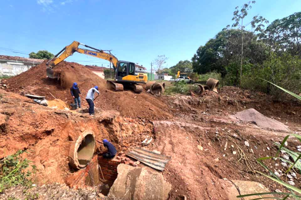obras-de-drenagem-avancam-na-avenida-imigrantes-para-melhorar-escoamento-das-aguas-pluviais