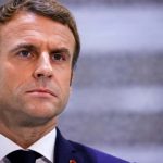 em-dia-de-posse-de-novo-premie,-protestos-se-espalham-pela-franca
