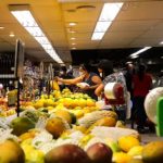 vendas-no-comercio-recuam-0,3%-em-julho-e-caem-pelo-quarto-mes-seguido