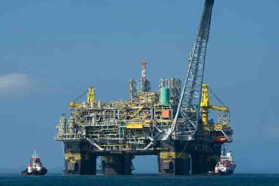 petrobras-capta-us$-2-bilhoes-com-venda-de-titulos-no-exterior