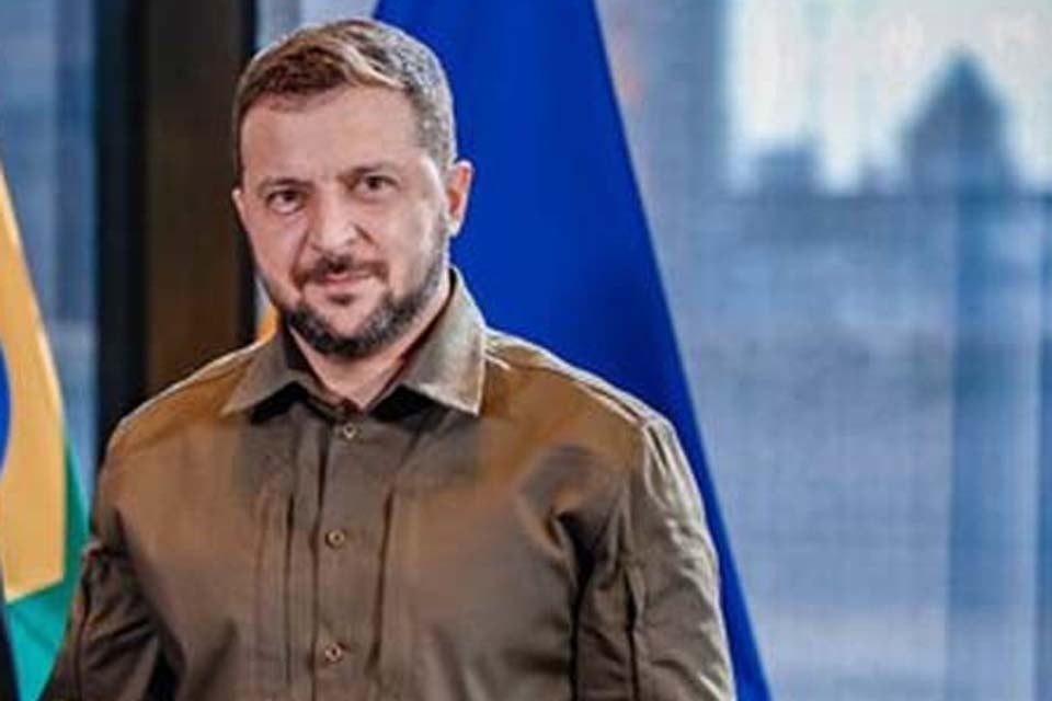 zelenski-pede-que-os-aliados-de-kiev-aumentem-a-pressao-sobre-a-russia-para-uma-negociacao-e-cessar-fogo