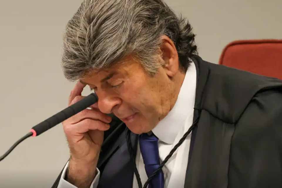 fux-vota-pela-absolvicao-de-ex-ministro-da-defesa-de-bolsonaro