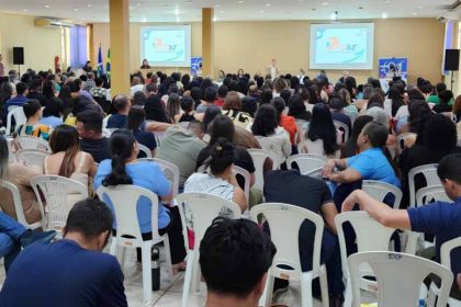 cerca-de-400-servidores-da-educacao-participam-de-formacao-do-programa-avanca-rondonia,-em-porto-velho