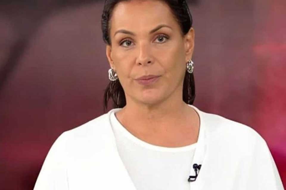 carolina-ferraz-descarta-novelas,-mas-planeja-voltar-ao-teatro-e-investir-em-cinema-e-series