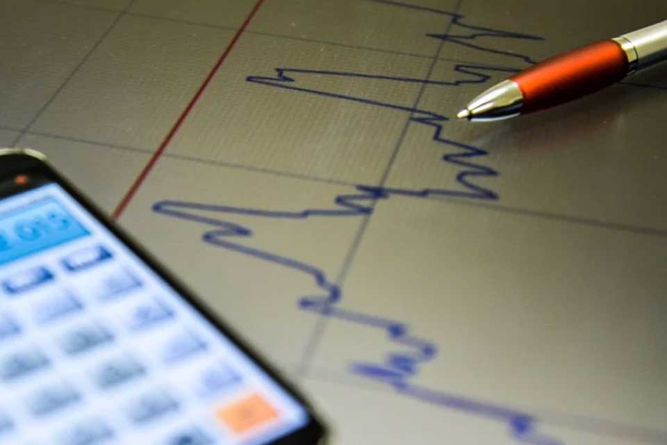 endividamento-brasileiro-chega-a-90%-do-pib-e-acende-alerta-fiscal