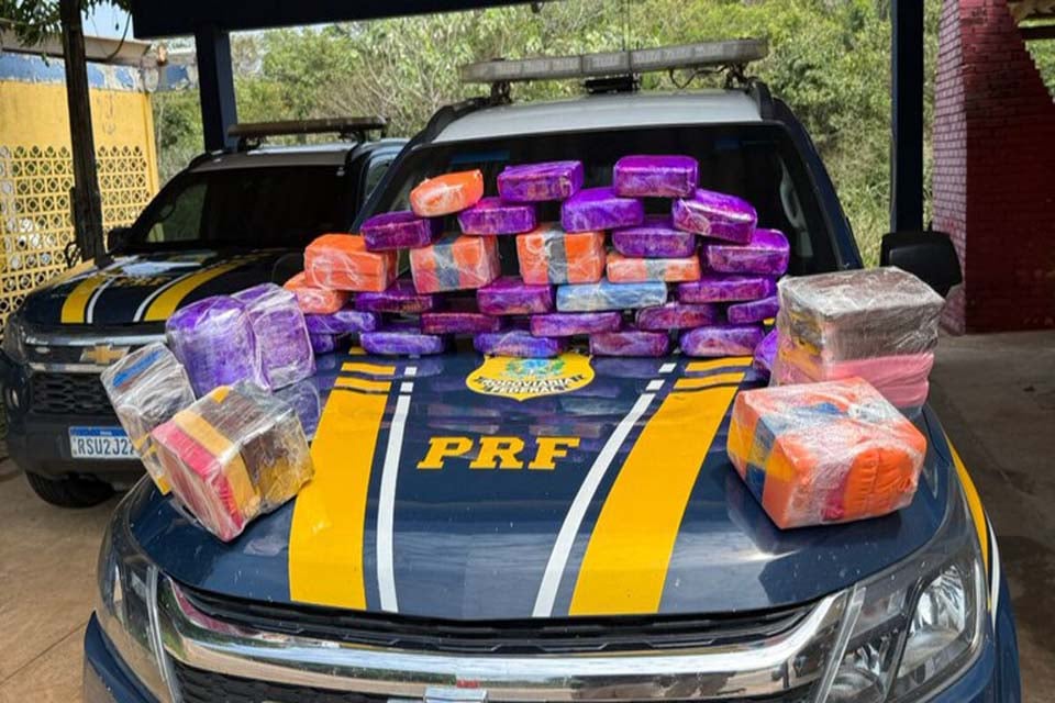 prf-apreende-62-tabletes-de-pasta-base-de-cocaina-em-fiscalizacao-na-br-364