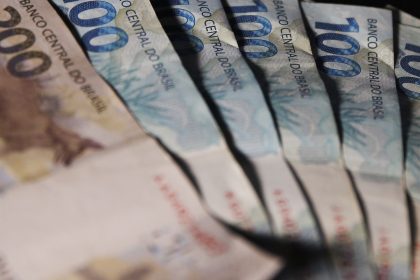 atividade-economica-recuou-0,5%-em-julho