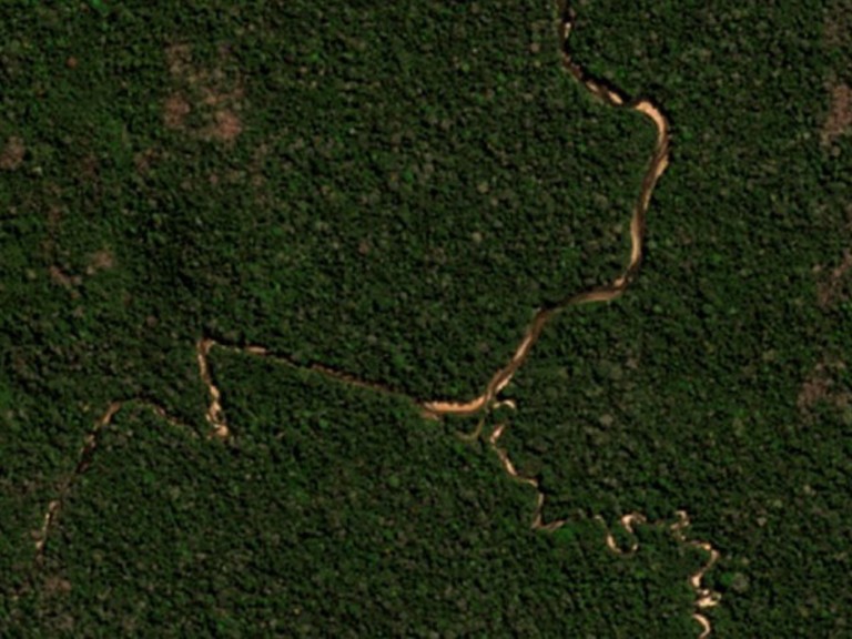 suspeito-deve-pagar-multa-milionaria-por-desmatamento-em-terra-indigena-de-ro