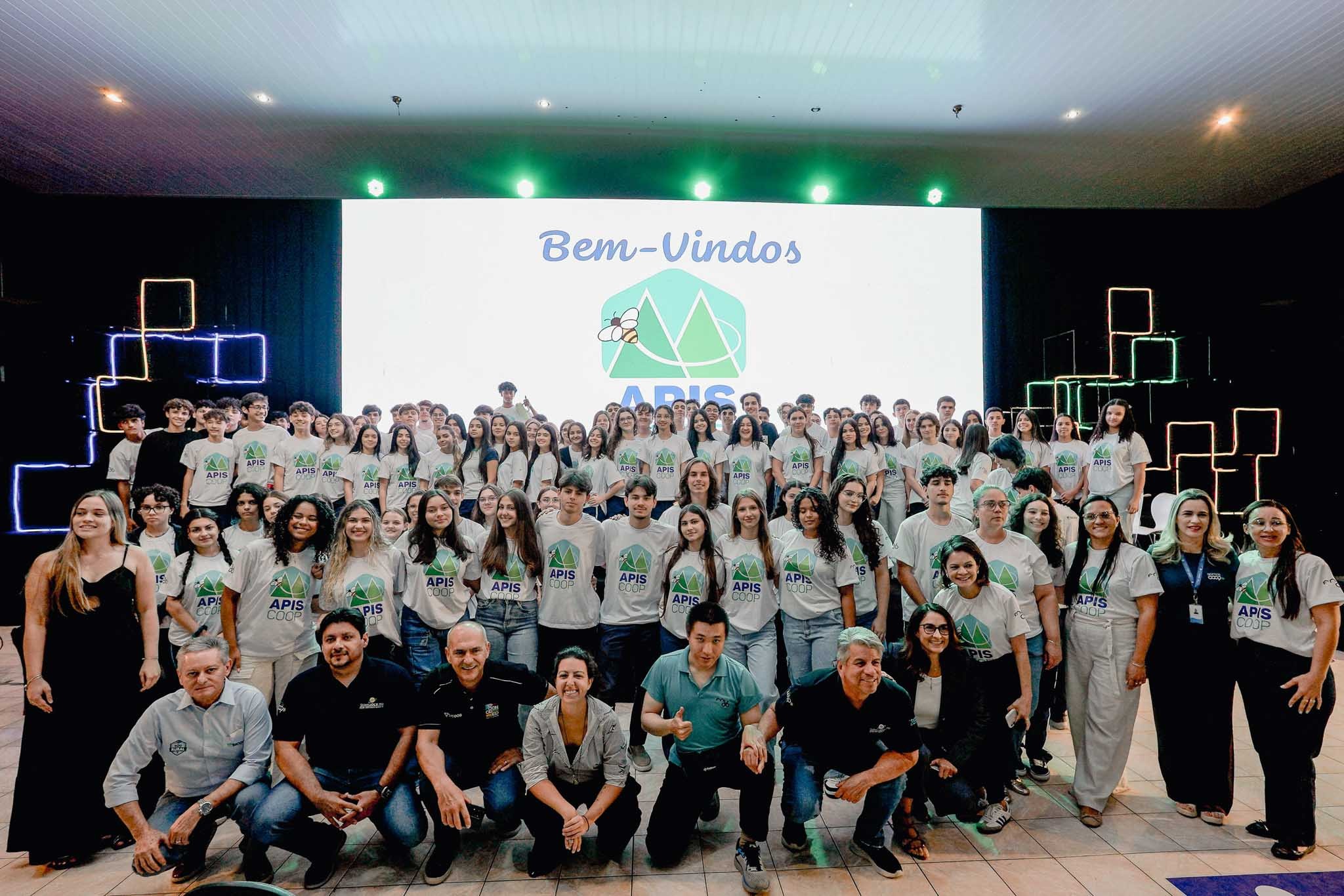 cooperativa-de-alunos-da-favoo-e-constituida-em-assembleia