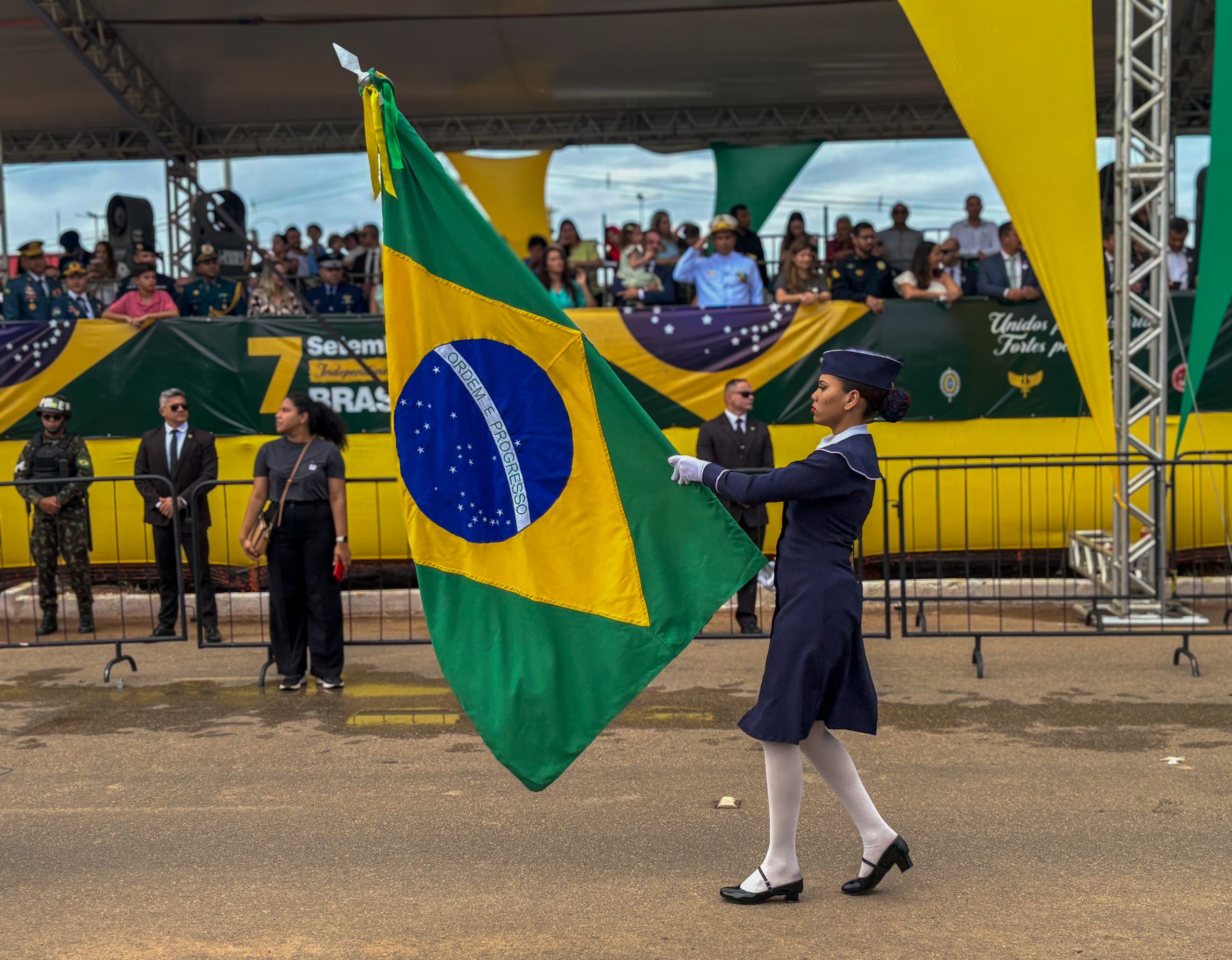 dia-da-independencia:-confira-imagens-do-desfile-de-7-setembro-em-porto-velho