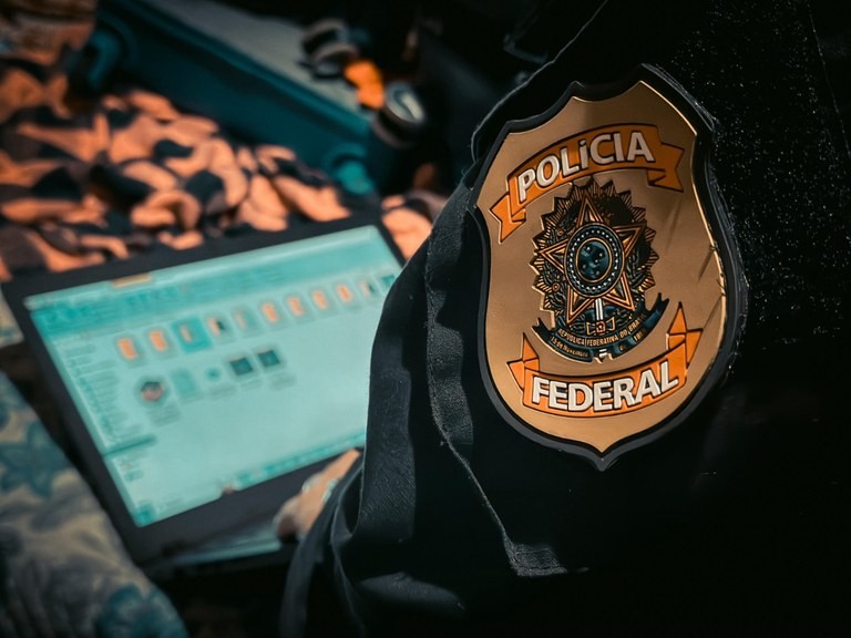 fraude-no-inss:-homem-e-preso-por-golpe-de-r$7,7-milhoes-em-ro