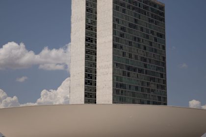 senado-aprova-pec-que-muda-regras-dos-precatorios