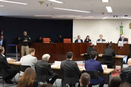 defesa-diz-que-ex-ministro-atuou-para-demover-bolsonaro-de-golpe